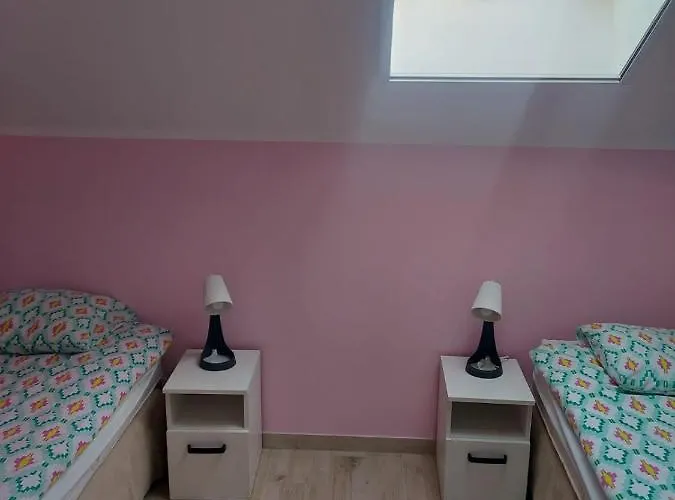 Siedlisko Na Zaciszu Gosciniec Apartman *